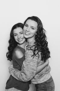 2 girls hugging